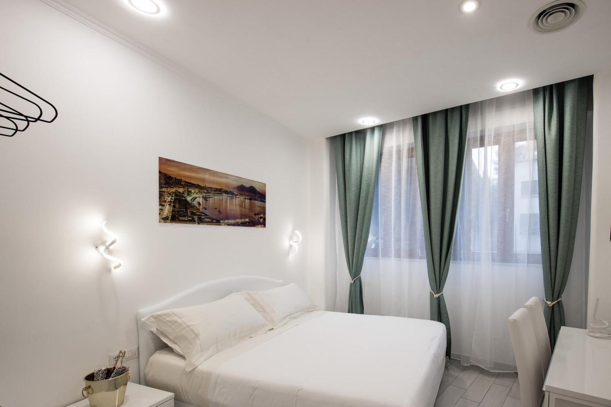 Mergellina Amore E Fantasia Neapel Exterior foto